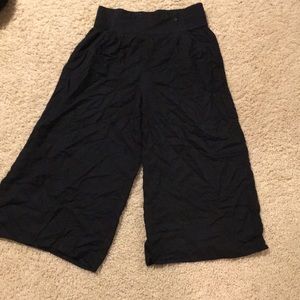 Wide leg culotte pant 3 for 10$